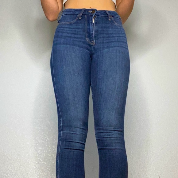 Skinny Hollister jeans - Picture 1 of 3